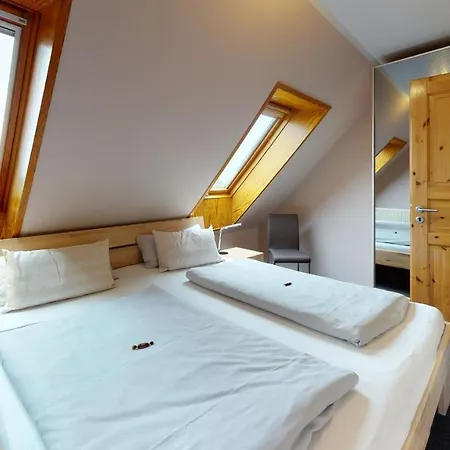 Ferienbauernhof Liesenberg Jagdreihenhaus Nr 24 *