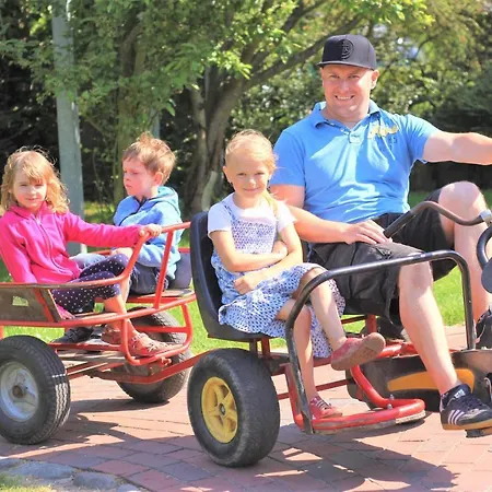 Ferienbauernhof Liesenberg Jagdreihenhaus Nr 24 * Fehmarn